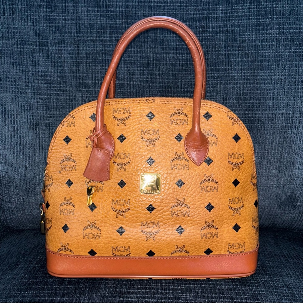 MCM cognac alma handbag - Picture 2 of 11